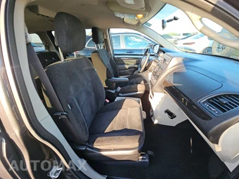 2016 Dodge Grand Caravan SE 121.2" WB - miniatura 8