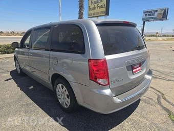 2016 Dodge Grand Caravan SE 121.2" WB - miniatura 2