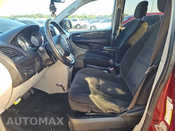 2016 Dodge Grand Caravan SE 121.2" WB - miniatura 7