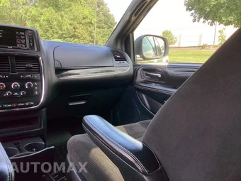 2016 Dodge Grand Caravan SE Plus 121.2" WB - miniatura 16