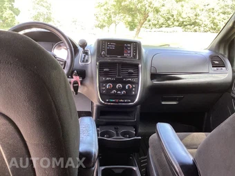 2016 Dodge Grand Caravan SE Plus 121.2" WB - miniatura 17