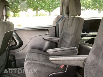 2016 Dodge Grand Caravan SE Plus 121.2" WB - miniatura 19