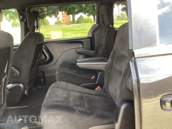 2016 Dodge Grand Caravan SE Plus 121.2" WB - miniatura 21