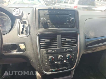 2016 Dodge Grand Caravan SE Plus 121.2" WB - miniatura 10