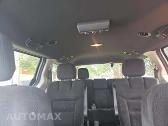 2016 Dodge Grand Caravan SE Plus 121.2" WB - miniatura 11