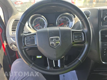 2016 Dodge Grand Caravan SE Plus 121.2" WB - miniatura 10