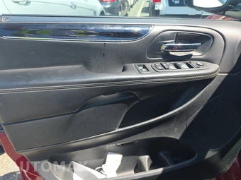 2016 Dodge Grand Caravan SE Plus 121.2" WB - miniatura 9