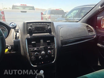 2016 Dodge Grand Caravan SE Plus 121.2" WB - miniatura 11