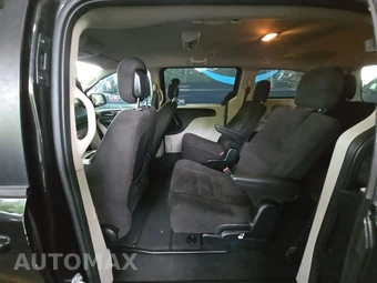 2016 Dodge Grand Caravan SXT 121.2" WB – miniatura 13