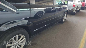 2016 Dodge Grand Caravan SXT 121.2" WB – miniatura 27
