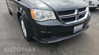 2016 Dodge Grand Caravan SXT 121.2" WB – miniatura 28