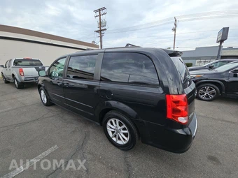 2016 Dodge Grand Caravan SXT 121.2" WB – miniatura 6