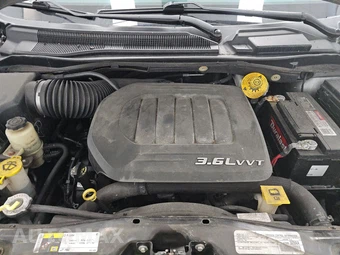 2016 Dodge Grand Caravan SXT 121.2" WB – miniatura 16