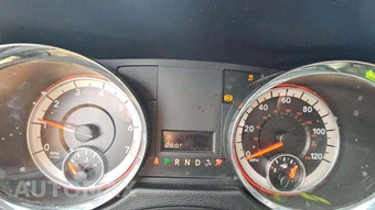 2016 Dodge Grand Caravan SXT 121.2" WB – miniatura 19