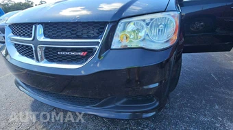 2016 Dodge Grand Caravan SXT 121.2" WB – miniatura 40