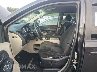 2016 Dodge Grand Caravan SXT 121.2" WB – miniatura 7