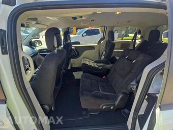 2016 Dodge Grand Caravan SXT 121.2" WB – miniatura 13