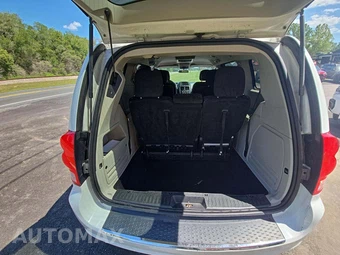 2016 Dodge Grand Caravan SXT 121.2" WB – miniatura 15