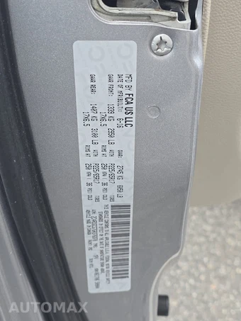 2016 Dodge Grand Caravan SXT 121.2" WB – miniatura 15