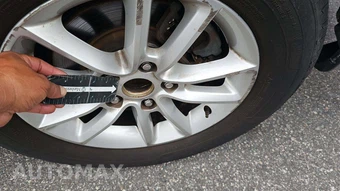 2016 Dodge Grand Caravan SXT 121.2" WB – miniatura 28