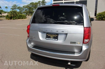 2016 Dodge Grand Caravan SXT 121.2" WB - miniatura 17