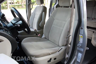 2016 Dodge Grand Caravan SXT 121.2" WB - miniatura 31
