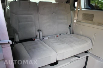 2016 Dodge Grand Caravan SXT 121.2" WB - miniatura 34