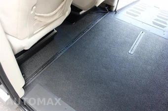 2016 Dodge Grand Caravan SXT 121.2" WB - miniatura 35