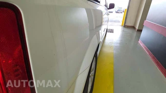 2016 Dodge Grand Caravan SXT 121.2" WB – miniatura 21