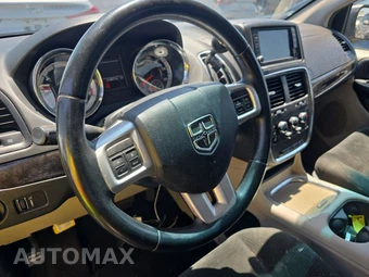 2016 Dodge Grand Caravan SXT 121.2" WB - miniatura 10