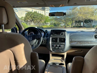2016 Dodge Grand Caravan SXT - miniatura 14