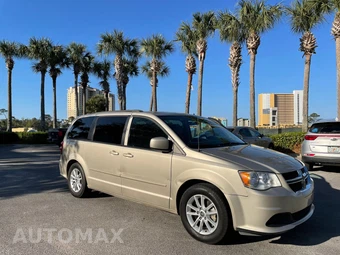 2016 Dodge Grand Caravan SXT - miniatura 6