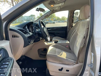 2016 Dodge Grand Caravan SXT - miniatura 7