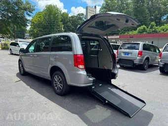 2016 Dodge Grand Caravan SXT Plus 121.2" WB - car from the USA, Manheim Buy-Now listing at AUTOMAX