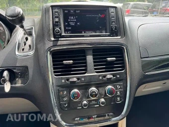 2016 Dodge Grand Caravan SXT Plus 121.2" WB - miniatura 11