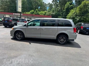 2016 Dodge Grand Caravan SXT Plus 121.2" WB - miniatura 6