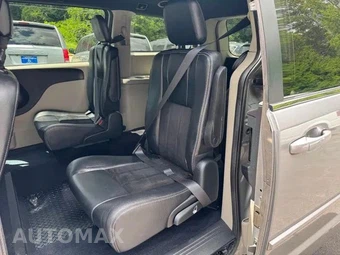2016 Dodge Grand Caravan SXT Plus 121.2" WB - miniatura 8