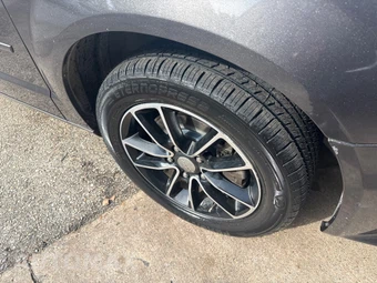 2016 Dodge Grand Caravan SXT Plus 121.2" WB - miniatura 3