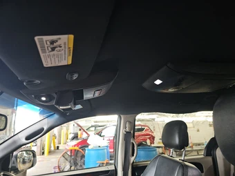 2016 Dodge Grand Caravan SXT Plus 121.2" WB - miniatura 20