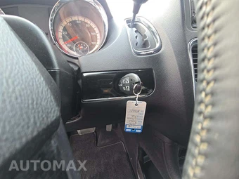 2016 Dodge Grand Caravan SXT Plus 121.2" WB - miniatura 8