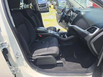 2016 Dodge Journey Crossroad – miniatura 15