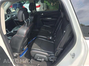 2016 Dodge Journey R/T - miniatura 13