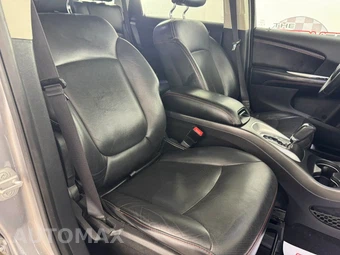 2016 Dodge Journey R/T - miniatura 35