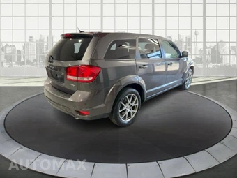 2016 Dodge Journey R/T - miniatura 2