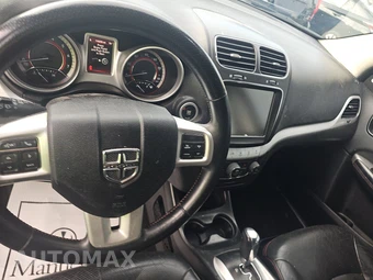 2016 Dodge Journey R/T - miniatura 11