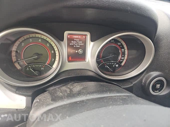 2016 Dodge Journey R/T - miniatura 12
