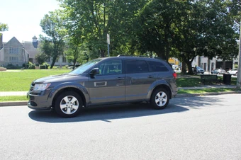 2016 Dodge Journey SE - miniatura 15
