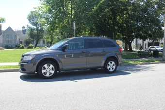 2016 Dodge Journey SE - miniatura 16