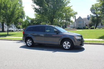 2016 Dodge Journey SE - miniatura 4
