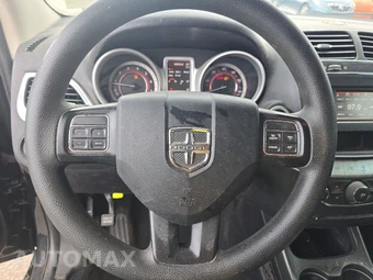 2016 Dodge Journey SXT – miniatura 10